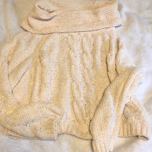 Cream super soft cropped sweater